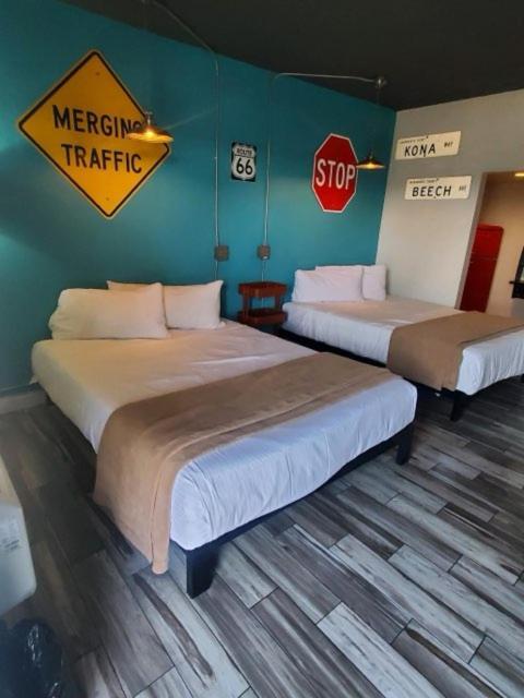 Desert Hills Motel Las Vegas Exterior photo