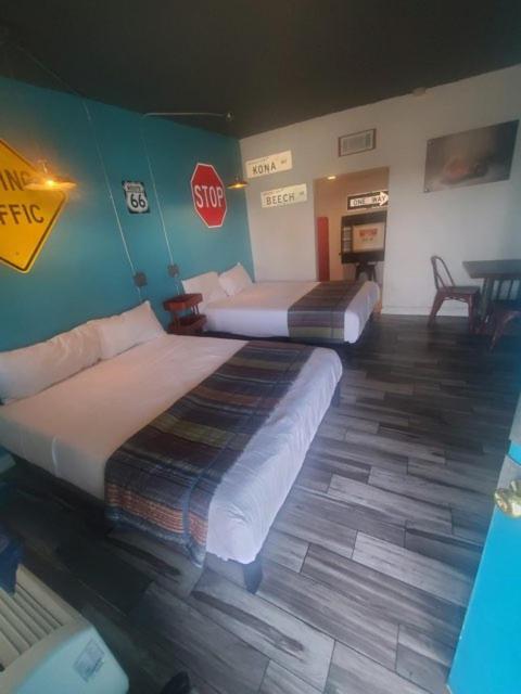 Desert Hills Motel Las Vegas Exterior photo